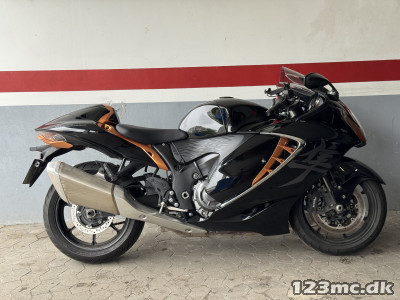 Suzuki GSX 1300 R Hayabusa Suzuki GSX 1300 R Hayabusa