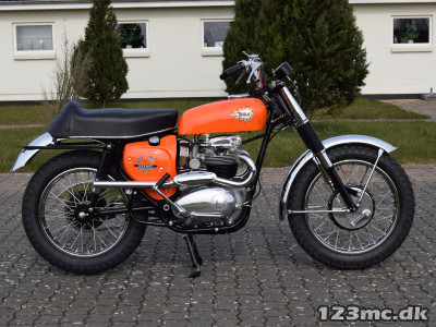 BSA A65 Hornet Classic Bike