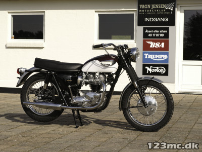 Triumph Bonneville T 120 R Classic Bike