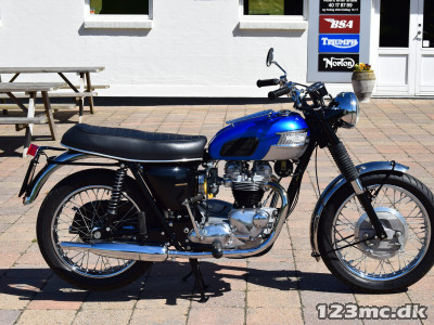 Triumph Trophy 650 Classic Bike
