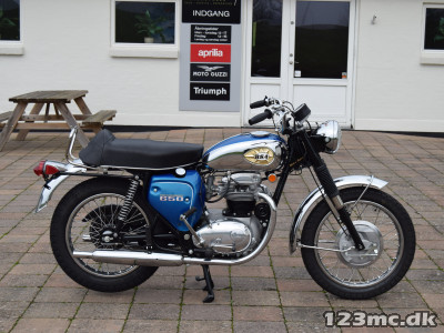 BSA A65 Thunderbolt Classic Bike
