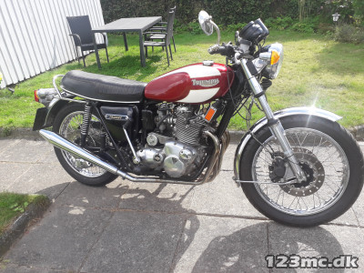 Triumph Trident T 160