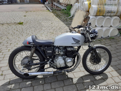Honda CB 400 F
