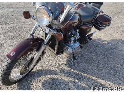 Honda GL 1000 Gold Wing Tuor