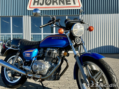 Honda CB 400 T