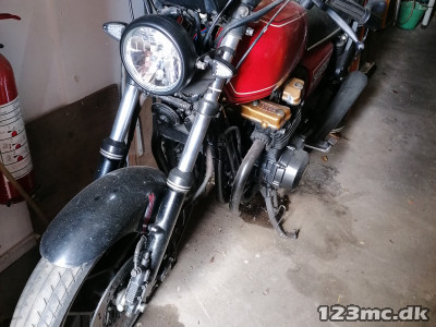 Suzuki GS 750 tour