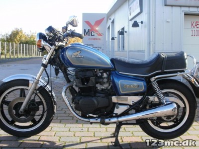 Honda CM 400 T