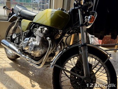 Honda CB 400 F