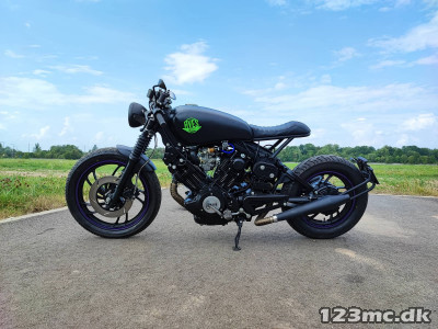 Yamaha XV 920