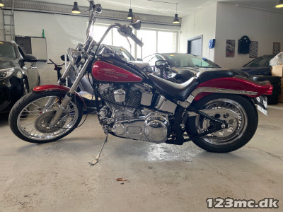 Harley-Davidson FXSTC Softail Custom