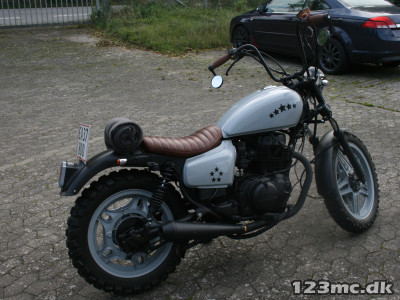 Honda CM 400 T