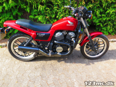 Honda VT 500