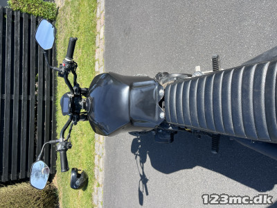 Suzuki GSX 550