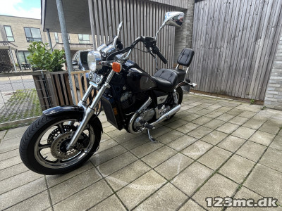 Honda VT 1100 C Honda VT 1100 C