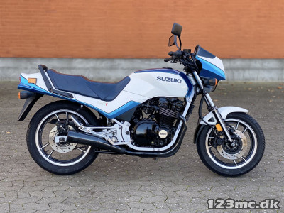 Suzuki GSX 550 ESD