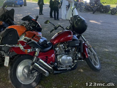 Honda VF 700 Super Magna
