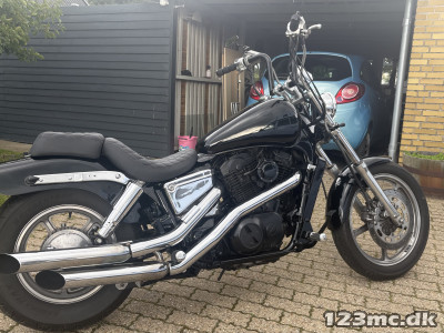 Honda VT 1100 C