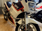 Kawasaki GPZ 600 R