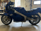 1987 Yamaha FZR 1000