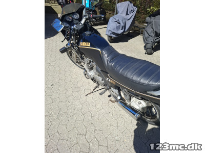 Yamaha XJ 900
