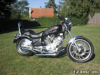 Yamaha XV 920