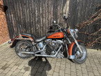 1988 Harley-Davidson FLST Heritage Softail Standard