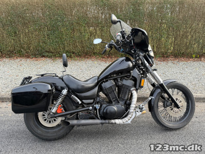 Suzuki VS 1400 Intruder
