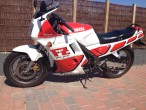 1988 Yamaha FZ 750