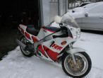 1988 Yamaha FZR 1000 1988 Yamaha FZR 1000