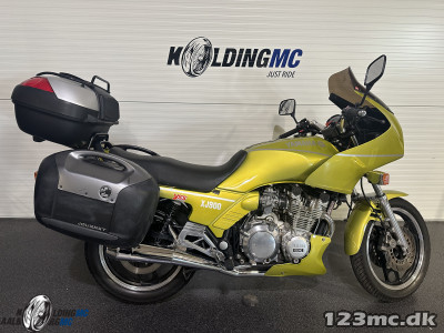 Yamaha XJ 900