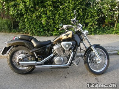 Honda VT 600