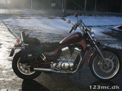 Suzuki VS 750 Intruder