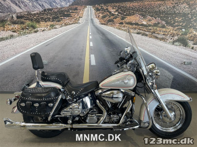 Harley-Davidson FLSTC Heritage Softail Classic
