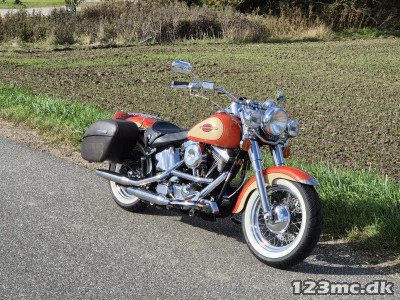 Harley-Davidson FLSTC Heritage Softail Classic