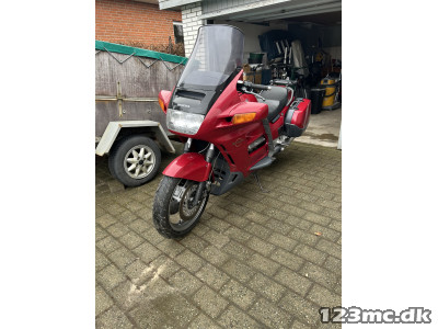 Honda ST 1100 Pan European Tour