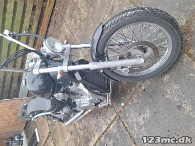 Suzuki VS 750 Intruder