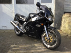 1990 Yamaha FZR 1000