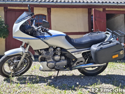 Yamaha XJ 900