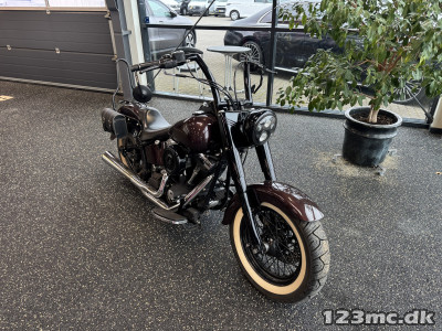 Harley-Davidson FLSTC Heritage Softail Classic