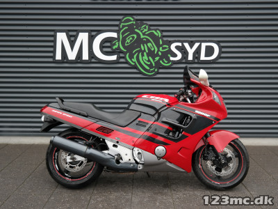 Honda CBR 1000 F