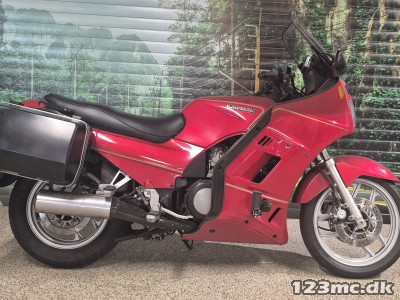 Kawasaki GTR 1000