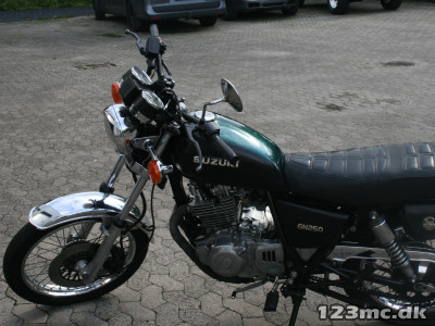 Suzuki GN 250