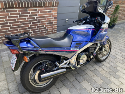 Yamaha FJ 1200