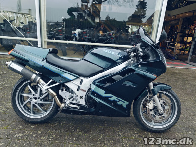 Honda VFR 750 Honda VFR 750