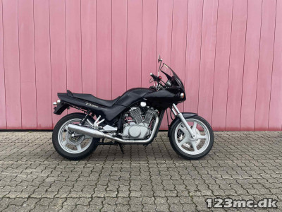 Suzuki VX 800