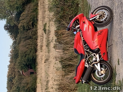 Ducati 900 Super Sport