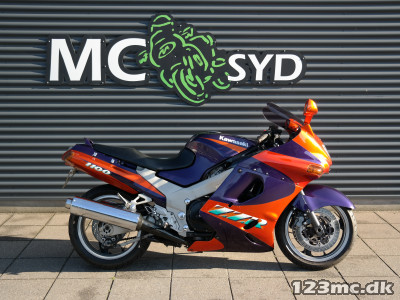 Kawasaki ZZR 1100