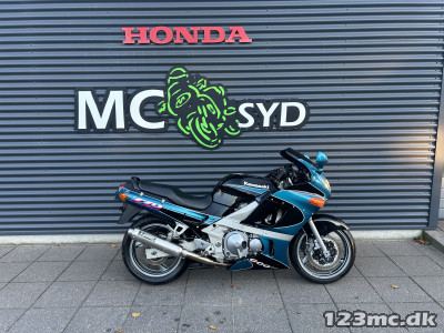 Kawasaki ZZR 600
