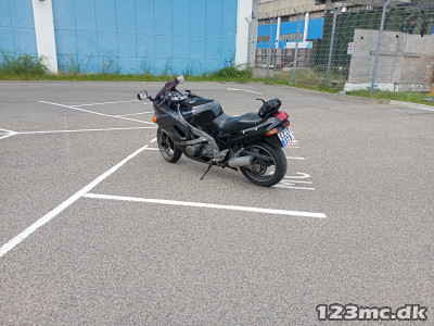 Kawasaki ZZR 600