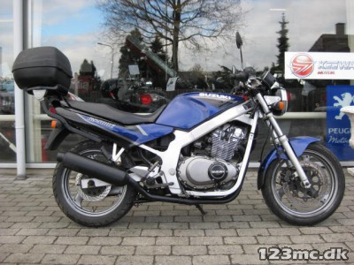 Suzuki GS 500